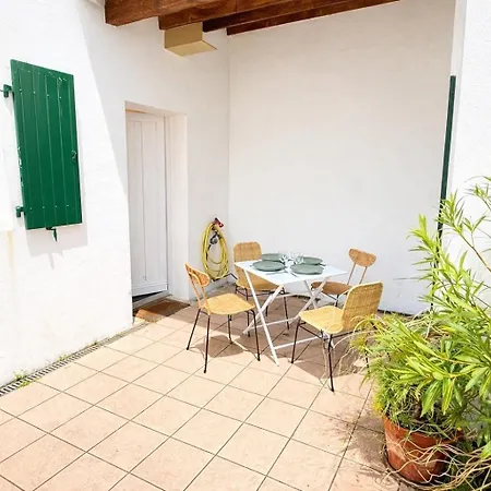 Charmante Maison En Au Calme Proche Port *
