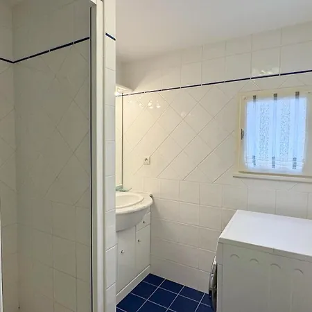 Βίλα Charmante Maison En Au Calme Proche Port
